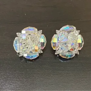 Vintage Laguna Aurora Borealis Cluster Clip Earrings thumbnail 12