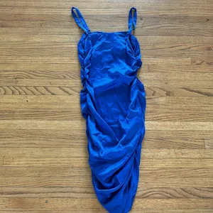 Lioness blue ruched side dress thumbnail 3