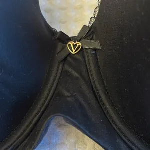 NEW! $50 VICTORIA’S SECRET 32D Lightly Lined Demi Bra BLACK Padded Underwire thumbnail 7
