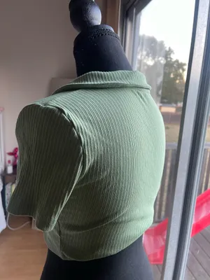 Green top thumbnail 5