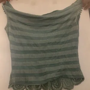FINAL MARKDOWN Unique crochet back top Size undefined thumbnail 1