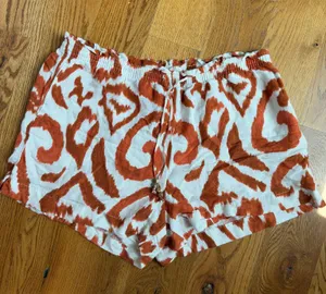H&M shorts thumbnail 4
