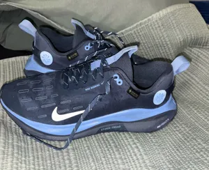 Nike React Shoes thumbnail 1