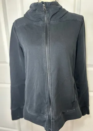 Lululemon Stride Jacket Black Size‎ 6 Full Zip Hoodie Thumbholes Logo Back Vent thumbnail 1