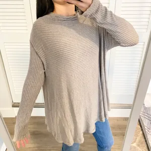 lover ribbed cutout top thumbnail 3
