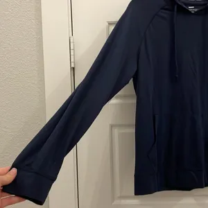 Women's Public Opinion‎ Navy Hoodie size medium thumbnail 4