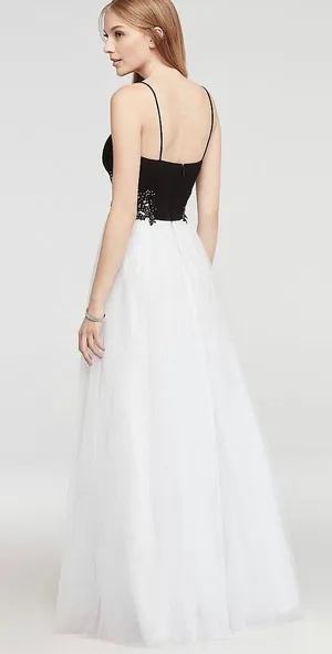 Blondie Nites Black and white gown thumbnail 2