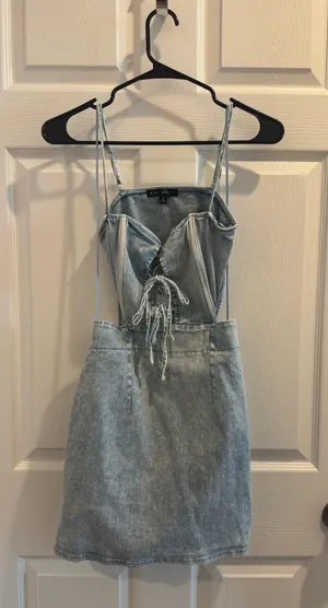 Lucy in the Sky Denim Dress thumbnail 2