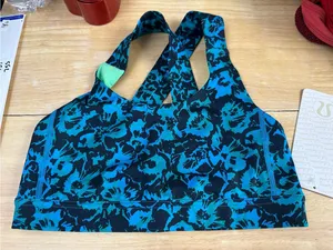 750. Lululemon Energy Bra sz6 Fleur Sombre Kayak Blue thumbnail 1