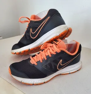 Nike Downshifter 6 Running Shoes Sneakers Athletic Women Black Coral Pink 9.5 thumbnail 1