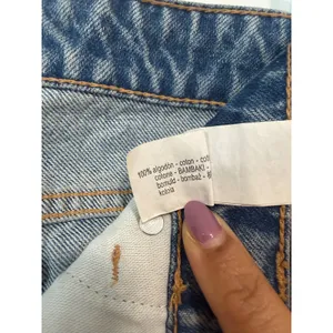Zara Women Light Wash High Rise Straight Leg Jeans Raw Hem Size 6 thumbnail 6