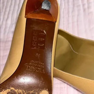Vicari Size 8 Tan Leather Color Block Kitten Heels thumbnail 10