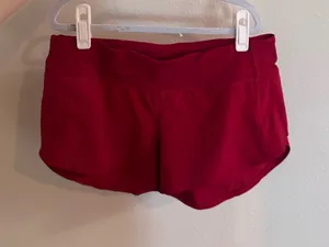 Lululemon Shorts thumbnail 1