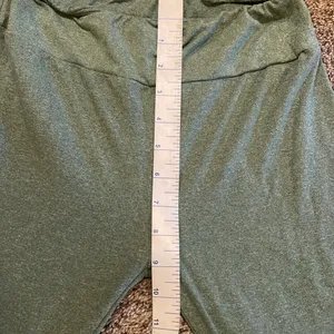 LuLaRoe Forest Green colored leggings thumbnail 3