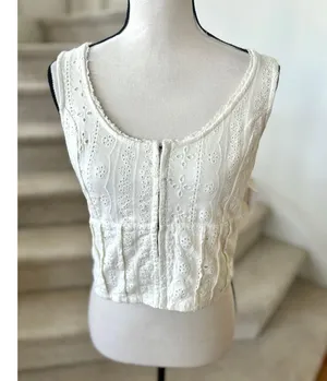 NWT Lucky Brand Cream White Eyelet Hook Closure Sleeveless Corset thumbnail 1
