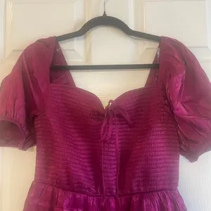 Heart & Heels fuchsia shocked mini dress with a sweetheart neckline size medium thumbnail 15