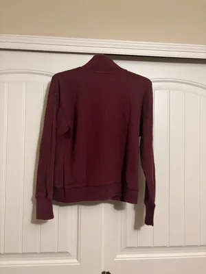 L.L. Bean Women's Sunwashed Waffle Top Mockneck Henley Small Fig Maroon NWT NEW thumbnail 3