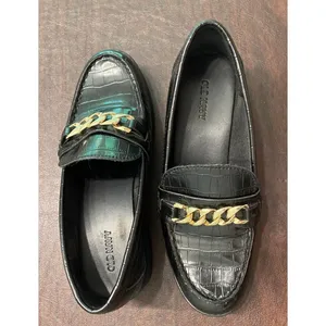 Old Navy NWOB Black Croc Faux Leather Y2K Chunky Heel Loafer with Gold‎ Chain Size 7 thumbnail 8