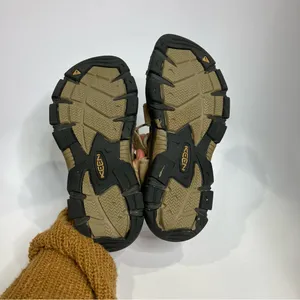 Keen Sarasota sandals tan‎ leather women’s size 8.5 casual summer hiking outdoor thumbnail 8