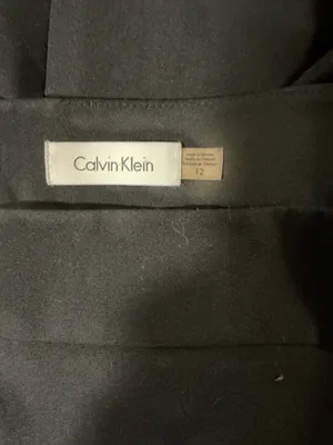Calvin Klein Black Pencil Skirt Size 12 - Classic Back Slit Workwear thumbnail 3