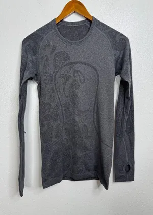 Lululemon Swiftly Tech Long Sleeve Crew Grey Paisley Jacquard Size 6 Running Top thumbnail 1