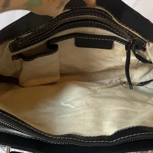 Michael Kors Black Leather Tote Bag thumbnail 4