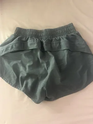 athletic shorts Green Size M thumbnail 2