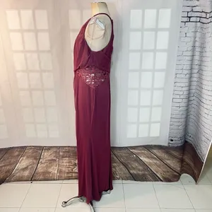 David's Bridal NWT Chianti High Neck Mesh Bridesmaid Dress Size 16 thumbnail 8