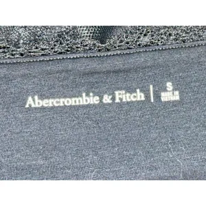 Abercrombie & Fitch Black Floral Lace Ruched Crop Top Blouse Womens Size S Small thumbnail 4