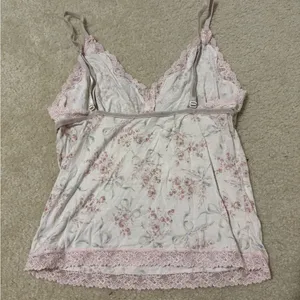 Victoria’s Secret Pink Floral and Lace Cami Top thumbnail 6