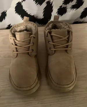 Neumel Boot thumbnail 1