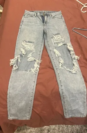 American Eagle Mom Jeans thumbnail 1