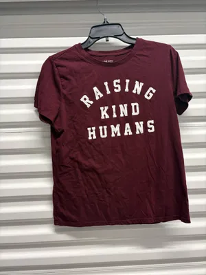 Nine West Burgundy Graphic Print 'Raising Kind Humans' T-Shirt Women's Size M thumbnail 4