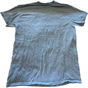 Friends women's medium grey Christmas t-shirt thumbnail 2