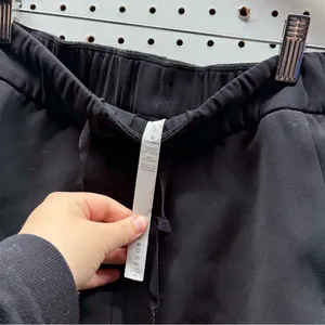 Lululemon On The Fly Black Women's Shorts thumbnail 4