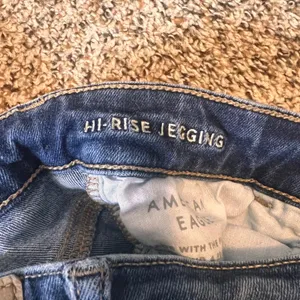 American Eagle Outfitters Women Hi Rise Jegging‎ Next Level Stretch Blue Jean thumbnail 3