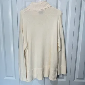NWT Old Navy Turtleneck Sweater Women Large Cream Cotton Oversized Knit Washable thumbnail 5
