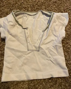 Urban Outfitters Top thumbnail 1
