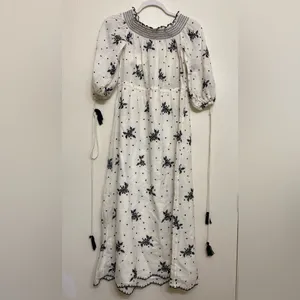Zara White Off-Shoulder Floral Maxi Dress thumbnail 4