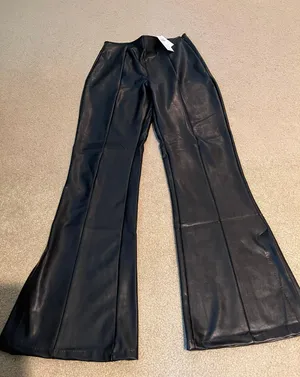 Abercrombie And Fitch Leather Pants thumbnail 3