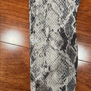 Alo Yoga Vapor Snakeskin High Waisted Leggings Size Small thumbnail 4