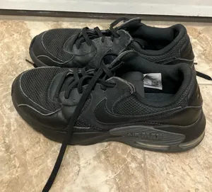 Nike Air Max Excee Women's Size 7.5 Black Sneakers CD5432-101 thumbnail 1
