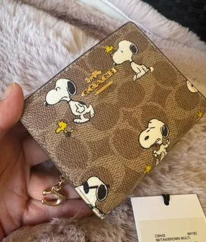 NWT Coach X Peanuts Snap Wallet In Signature Canvas With Snoopy Print CBN32 thumbnail 1
