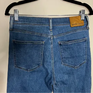 Denim Forum Aritizia‎ The Jane MidRise Bootcut denim Jeans thumbnail 9