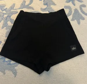 Alo sweat shorts thumbnail 1