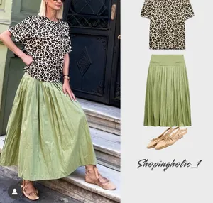 ZARA NWT Green YOKE DETAIL PLEATED SKIRT ZW COLLECTION. Size Medium thumbnail 5