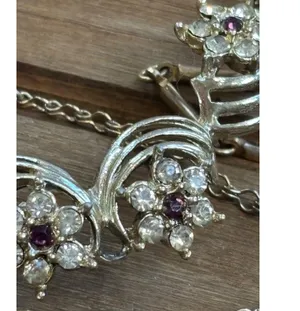 Vintage (unsigned Coro??) Gold-Tone Floral Crystal Necklace With Purple Accents thumbnail 2