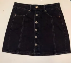 💙NWOT AMERICAN EAGLE Black Jean Skirt, Size 2 thumbnail 1