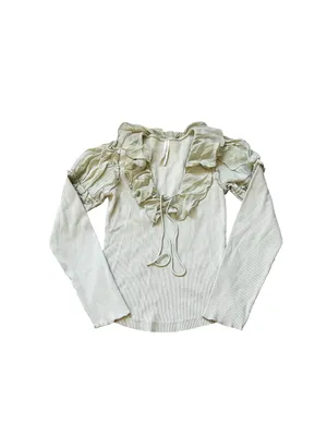 Anthropologie Ruffle V-Neck Puff Sleeve Top Victorian Romantic Feminine thumbnail 2