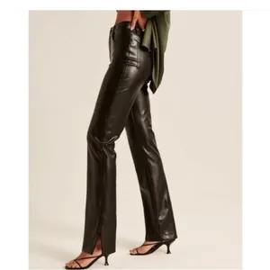 Abercrombie and Fitch The 90s Straight Ultra High Rise Vegan Leather Pants 00s thumbnail 3